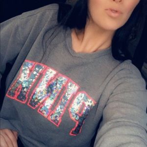 EUC VS Pink 🌟Bling 🌟Campus Outfit Medium